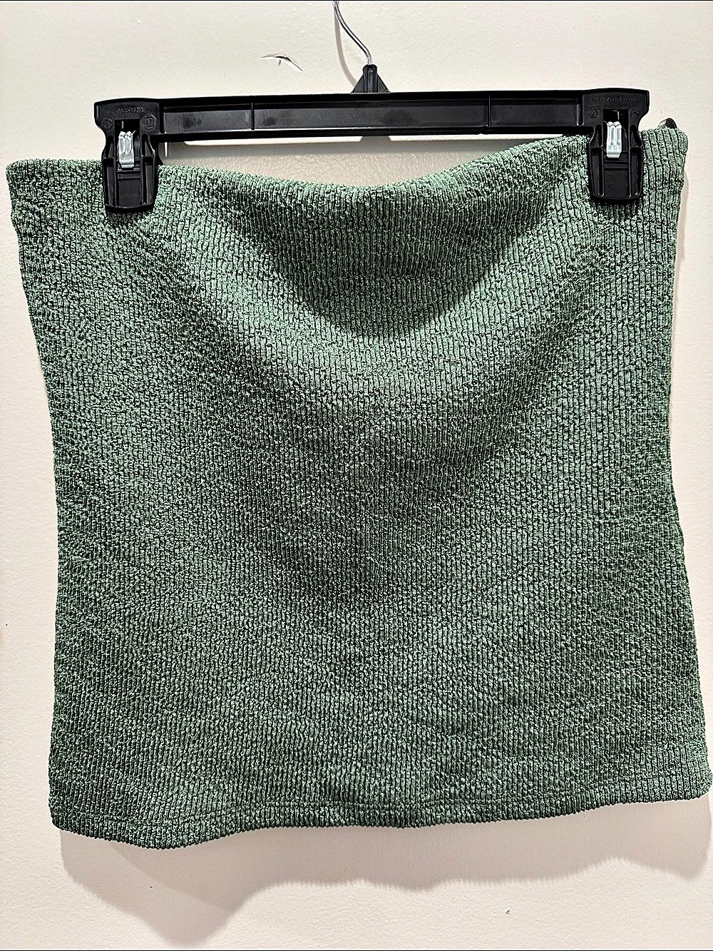 ZARA Ribbed Knit Midi Skirt Green Size Medium slight sparkle